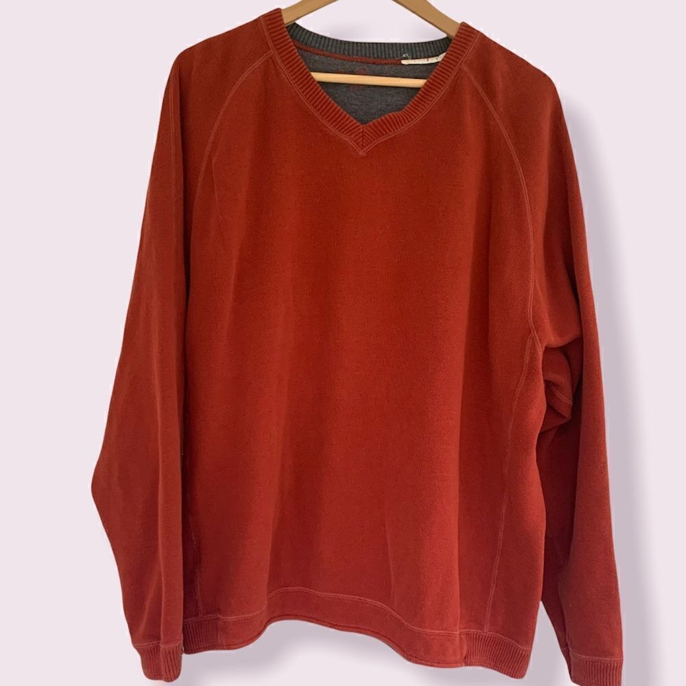Tommy Bahama tight  knit pullover rust color sweater
